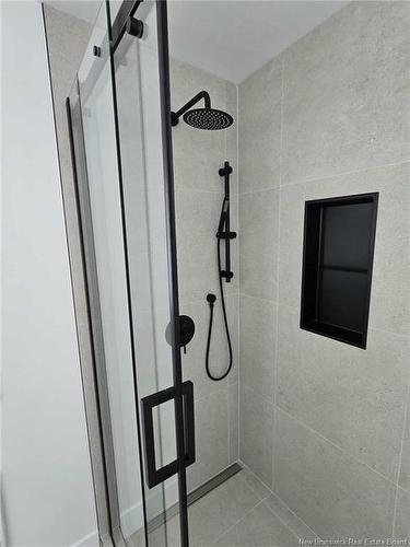 2156 Queen Elizabeth Dr, Bathurst, NB 