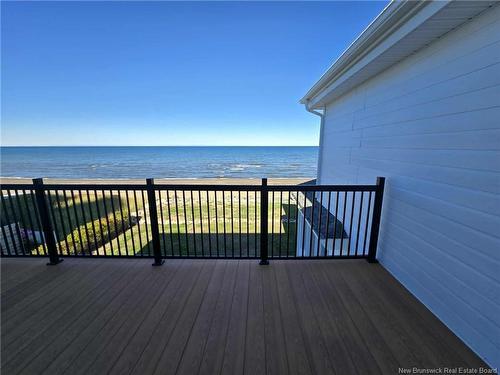 2156 Queen Elizabeth Dr, Bathurst, NB 