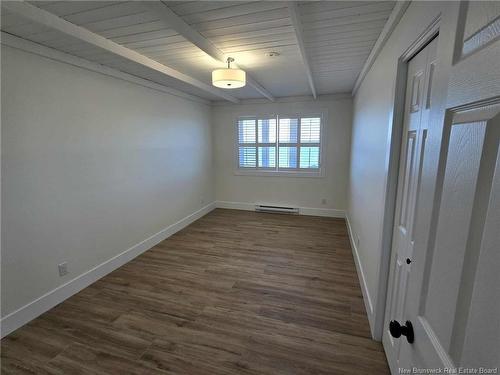 2156 Queen Elizabeth Dr, Bathurst, NB 