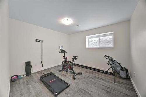 853 Headmaster Row, Winnipeg, MB 