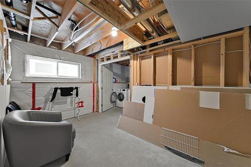 853 Headmaster Row, Winnipeg, MB 