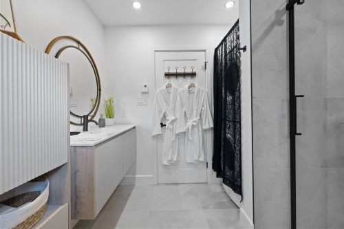 Bathroom - 50 Rue Des Cougars, Saint-Côme, QC - Indoor