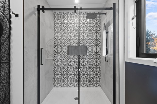 Bathroom - 50 Rue Des Cougars, Saint-Côme, QC - Indoor Photo Showing Bathroom