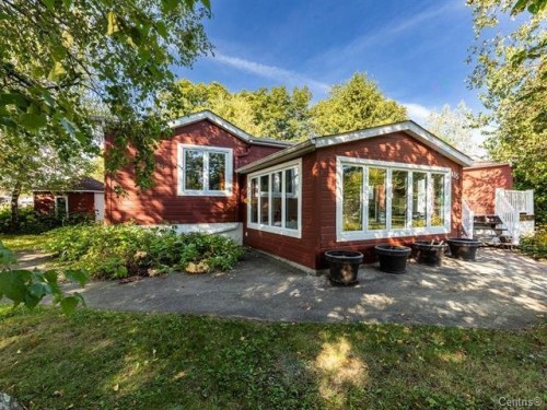 185 Rue Roger-Vanier  Venise-En-Québec, QC J0J 2K0