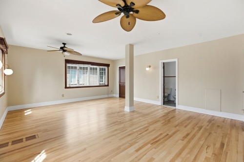 Master Bedroom - 138 Av. Highfield, Mont-Royal, QC - Indoor Photo Showing Other Room