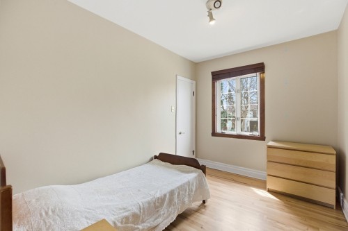Bedroom - 138 Av. Highfield, Mont-Royal, QC - Indoor Photo Showing Bedroom