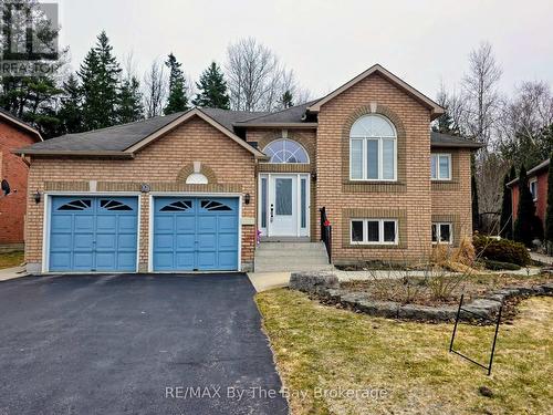 10 CHERRY SANDS CRESCENT  Wasaga Beach, ON L9Z 1P5