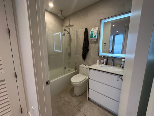 Salle de bains - 3510-1020 Rue De La Montagne, Montréal (Ville-Marie), QC - Indoor Photo Showing Bathroom