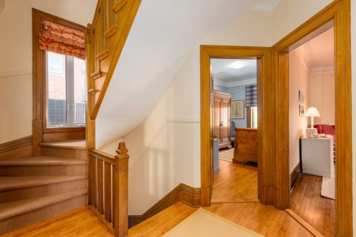 Escalier - 529 Av. Clarke, Westmount, QC - Indoor Photo Showing Other Room