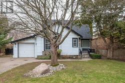 70 GATESVIEW AVENUE  Toronto, ON M1J 3G5