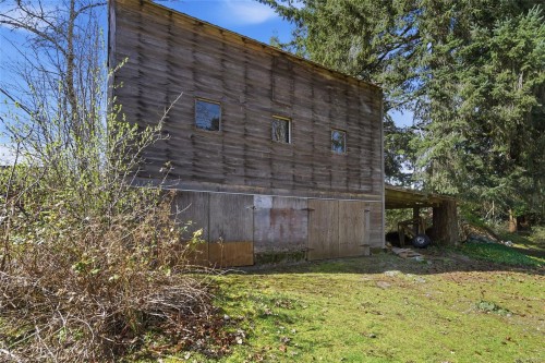 5430 Matson Rd, Ladysmith, BC 