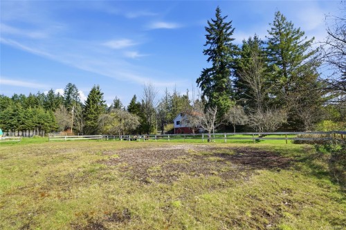 5430 Matson Rd, Ladysmith, BC 
