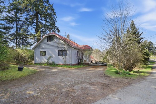 5430 Matson Rd, Ladysmith, BC 