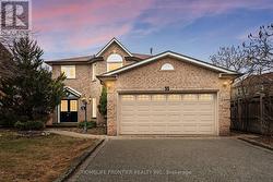 55 ATTRIDGE DRIVE  Aurora, ON L4G 6J4