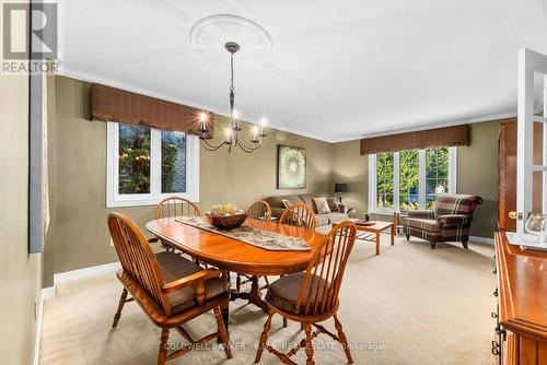 24 Testa Road, Uxbridge, ON - Indoor Photo Showing Dining Room