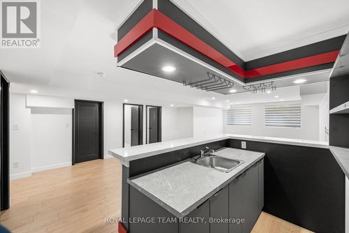 679 Broadview Avenue, Ottawa, ON - Indoor