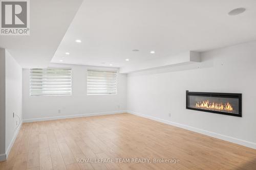 679 Broadview Avenue, Ottawa, ON - Indoor With Fireplace