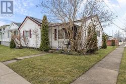 618 LINCOLN STREET Welland (Lincoln/Crowland), ON L3B 4R4