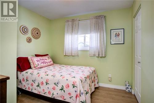 77 Third Avenue, Lively, ON - Indoor Photo Showing Bedroom