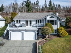 132 Stafford Ave Courtenay, BC V9N 6Z3
