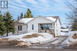 16 Willow AVE Sault Ste. Marie, ON P6B 5A9