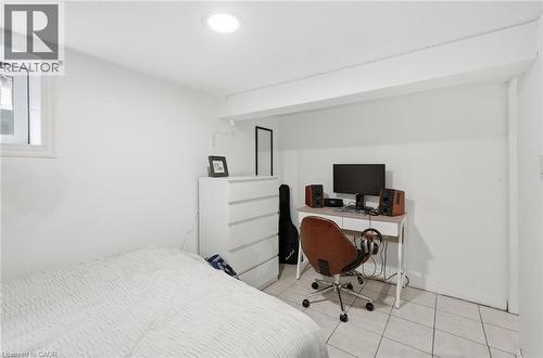 1 Rutherford Avenue, Hamilton, ON - Indoor Photo Showing Bedroom