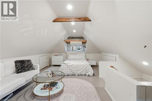 1 Rutherford Avenue, Hamilton, ON - Indoor