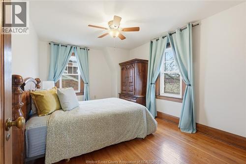 2146 Windermere, Windsor, ON - Indoor Photo Showing Bedroom