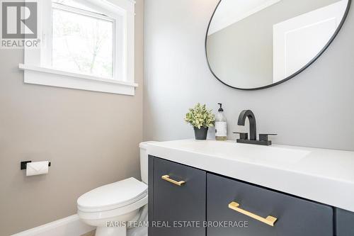 8 Malta Crescent, Springwater, ON - Indoor Photo Showing Bathroom