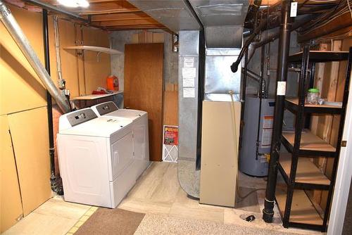 E-45 Eric St, Winnipeg, MB 