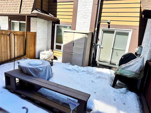 E-45 Eric St, Winnipeg, MB 