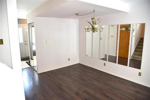 E-45 Eric St, Winnipeg, MB 