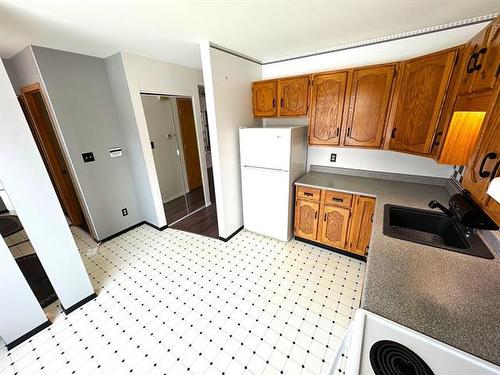 E-45 Eric St, Winnipeg, MB 