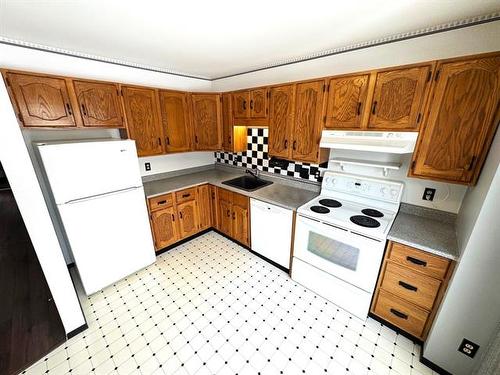 E-45 Eric St, Winnipeg, MB 