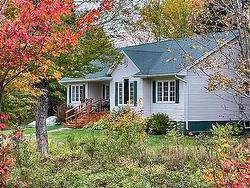 688 East Uniacke Road Mount Uniacke, NS B0N 1Z0