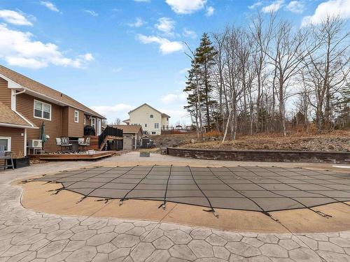 301 Preakness Crescent, Fall River, NS 