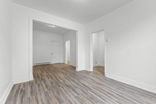 Salon - 146 4E Avenue, Montréal (Verdun/Île-Des-Soeurs), QC - Indoor Photo Showing Other Room