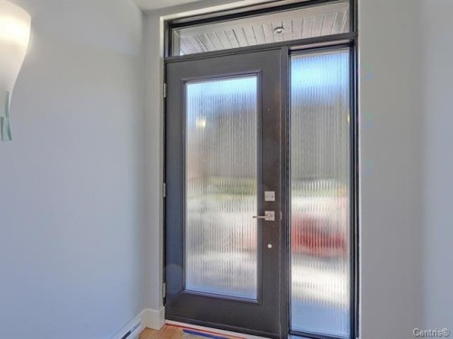 Hall d'entrée/Vestibule - 3515 Boul. Décarie, Montréal (Côte-Des-Neiges/Notre-Dame-De-Grâce), QC - Indoor Photo Showing Other Room