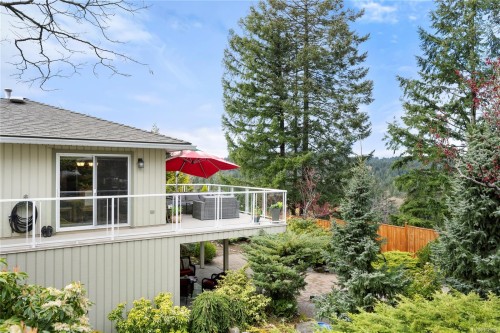 3255 Folkestone Dr - Photo 2