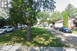 2610 Lindsay STREET  Regina, SK S4N 3E1