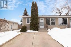 24 Anderson CRESCENT  Saskatoon, SK S7H 3Z8