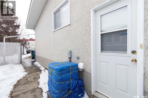 24 Anderson Crescent, Saskatoon, SK - Outdoor With Exterior