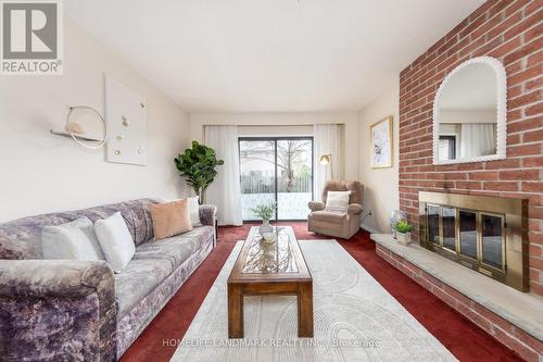 2593 Gazebo Court, Mississauga, ON - Indoor Photo Showing Living Room With Fireplace