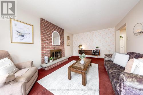 2593 Gazebo Court, Mississauga, ON - Indoor Photo Showing Living Room With Fireplace