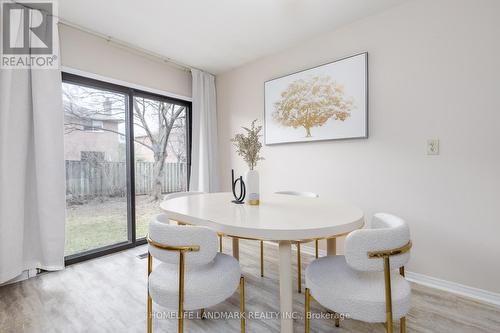 2593 Gazebo Court, Mississauga, ON - Indoor Photo Showing Dining Room