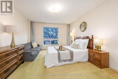 2593 Gazebo Court, Mississauga, ON - Indoor Photo Showing Bedroom