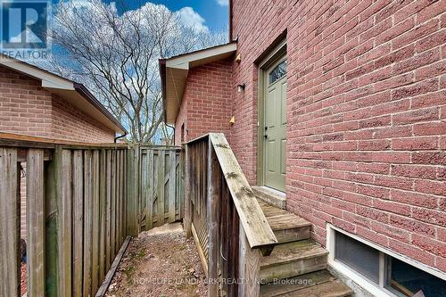 2593 Gazebo Court, Mississauga, ON - Outdoor