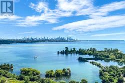 2006 - 20 SHORE BREEZE DRIVE  Toronto, ON M8V 0C7