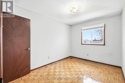 3 Forest Point Drive, Toronto, ON - Indoor Photo Showing Other Room
