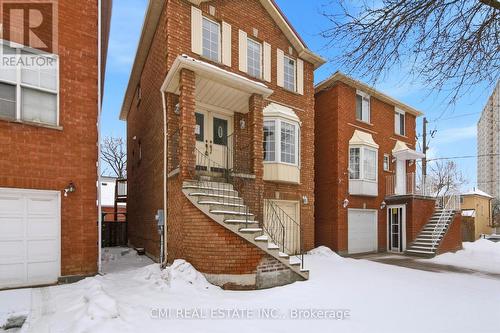 3 Forest Point Drive, Toronto, ON - Outdoor